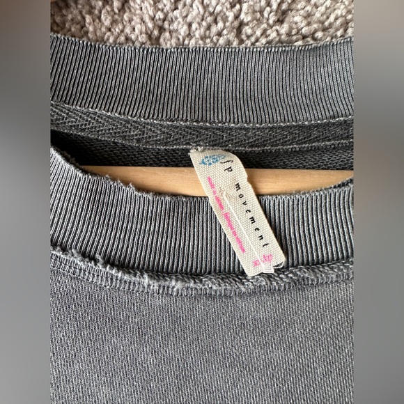 Free People Movement Metti Crewneck Oversized Sweatshirt Athleisure Blue XS - Picture 11 of 14
